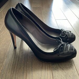 Beautiful Cole Haan heels!